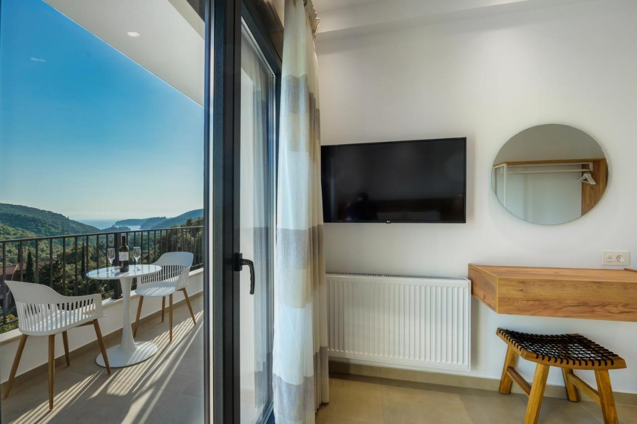 Suites Of Happiness Parga Esterno foto