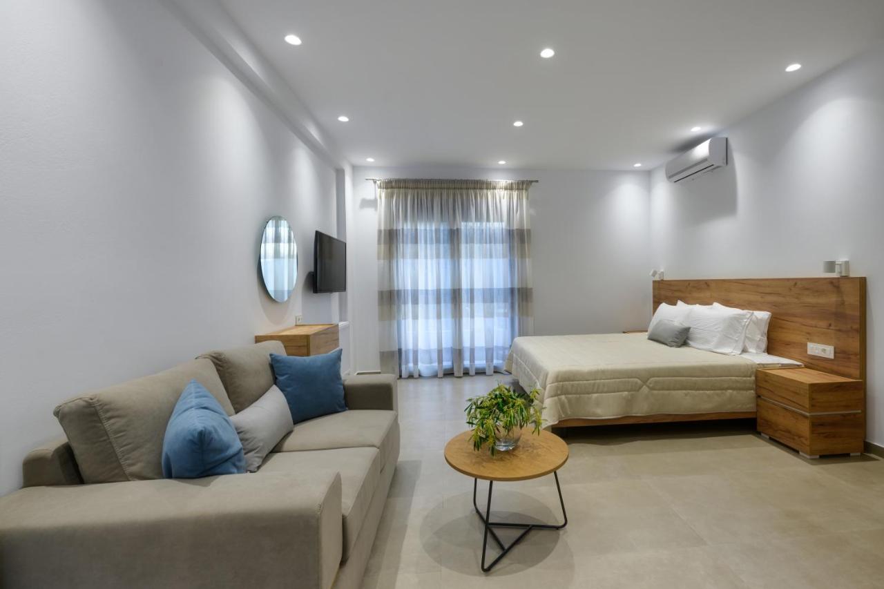 Suites Of Happiness Parga Esterno foto