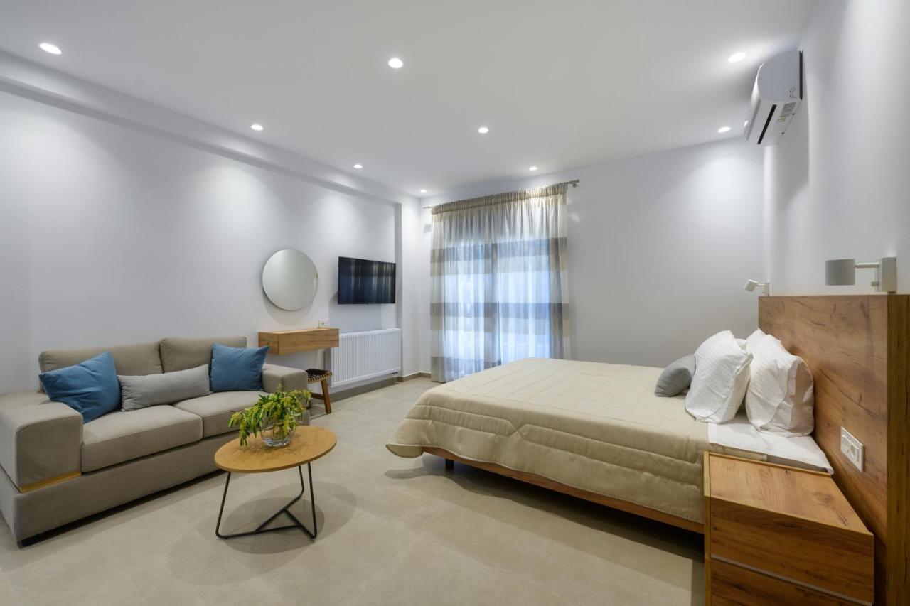 Suites Of Happiness Parga Esterno foto