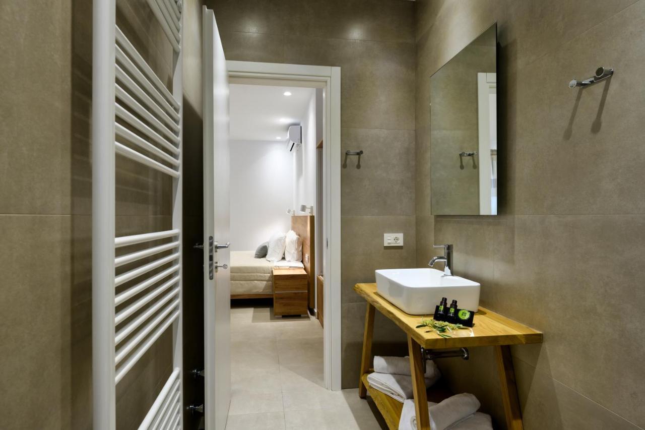 Suites Of Happiness Parga Esterno foto