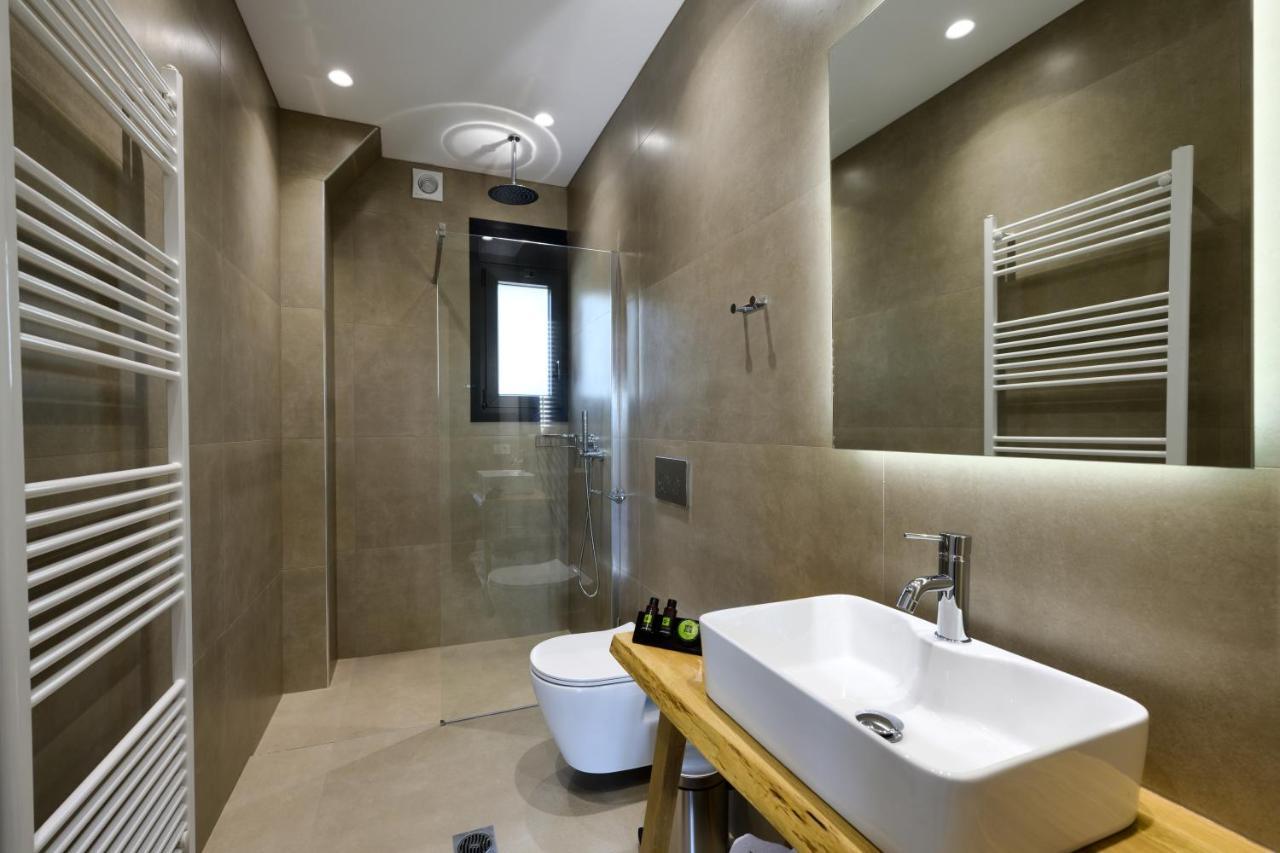 Suites Of Happiness Parga Esterno foto