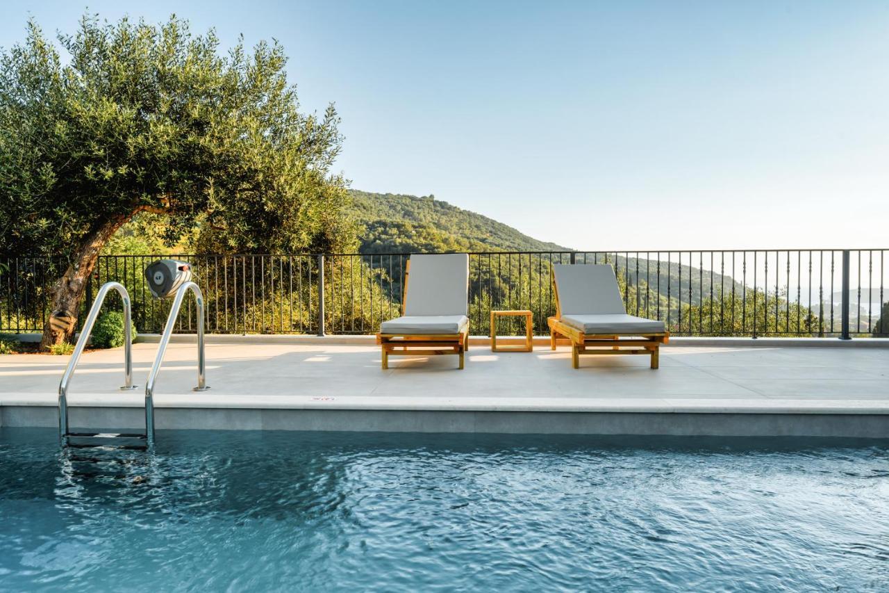 Suites Of Happiness Parga Esterno foto
